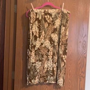 Size 3X multi colored skirt